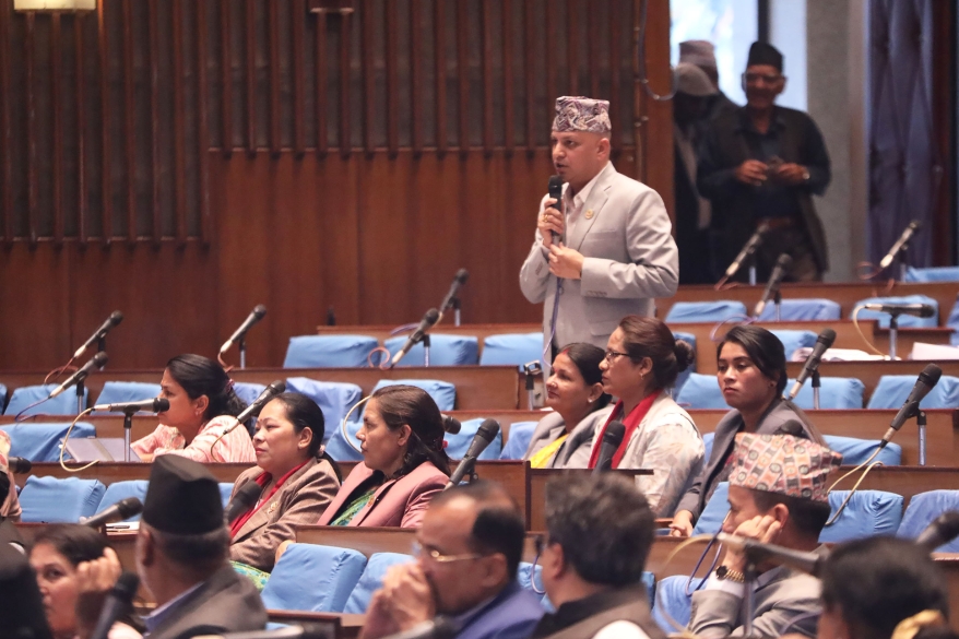 सरकारले रवीन्द्र मिश्रमाथि गरेको दुर्व्यवहार निन्दनीय