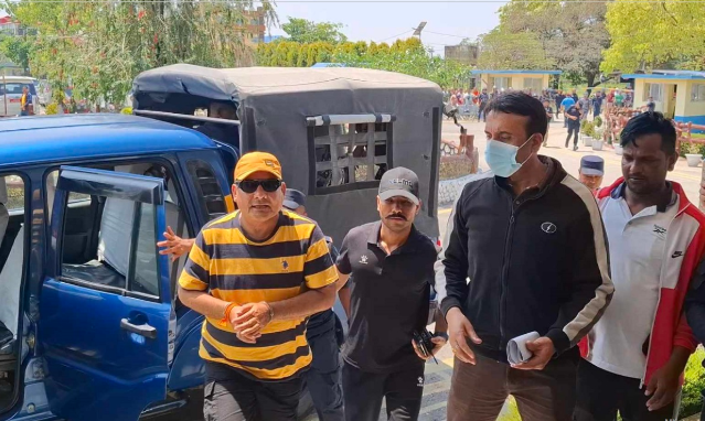 तीनकुने प्रकरण : १६ जनाको बयान सकियो, दुर्गा प्रसाईँसहित बाँकी ८ जनासँग सोधपुछ प्रक्रिया जारी