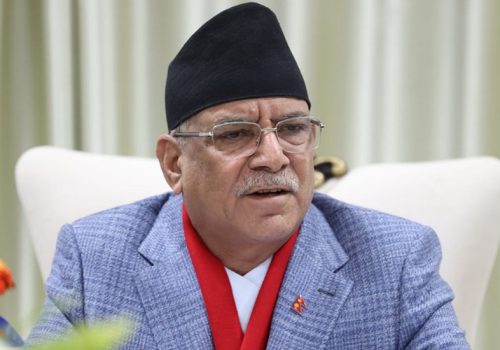 शौचालयमा लडेका प्रचण्ड घाइते, मेडिसिटी अस्पतालमा उपचार