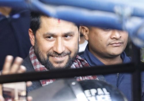 रविको कारागार दैनिकी : अरू कैदीसरह सामान्य जीवन, पुस्तक पढ्दै बिताउँछन् समय
