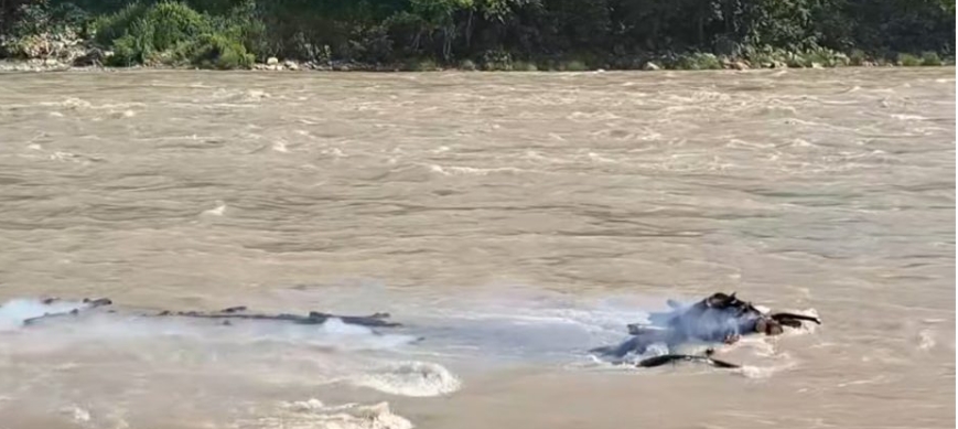 त्रिशूली नदीमा दुई शव फेला, दाहसंस्कारको चिता समेत बाढीले बगायो