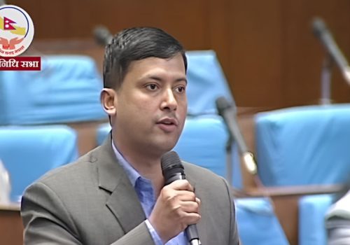 सरकारको कामप्रति बर्खास्त प्रचण्डको मुख टालिएको एमाले नेताको दाबी