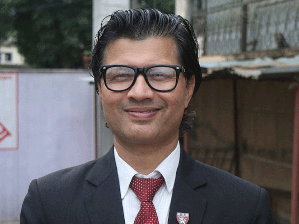 रास्वपाले उम्मेदवार घोषणा गरेलगत्तै थापाले पत्रकार सम्मेलन गर्दै