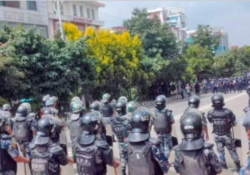 काठमाडौंमा अनिश्चितकालीन कर्फ्यु जारी