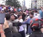 आर्मी मुख्यालयमा जेनजी समूहबीच झगडा