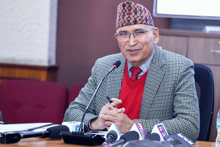 अर्थमन्त्री पौडेल : “राम्रा काम जनतासम्म पुर्‍याऔं, कमजोरीमा आलोचना गरौं”