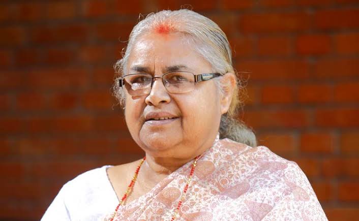 प्रधानमन्त्री सुशीला कार्की घाइते आन्दोलनकारीलाई भेट्न अस्पतालतर्फ