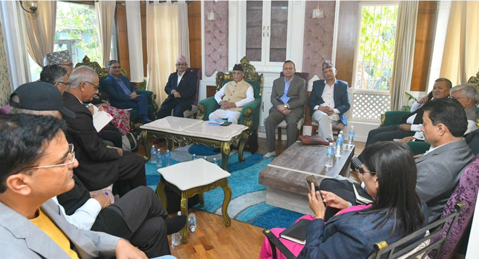 जेनजी प्रदर्शनपछि एमालेमा रणनीतिक छलफल, ओली पक्ष बलियो रूपमा सक्रिय