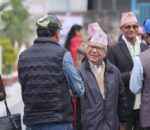 पूर्वप्रधानमन्त्री माधव नेपाललाई सुरक्षा फिर्ता, पार्टी बैठकमा पुगे एक्लै