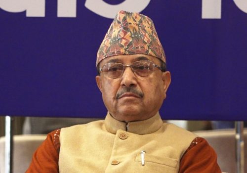महाधिवेशन प्रतिनिधिहरूको दबाब : खड्कासमक्ष विशेष महाधिवेशनको मागपत्र हस्तान्तरण