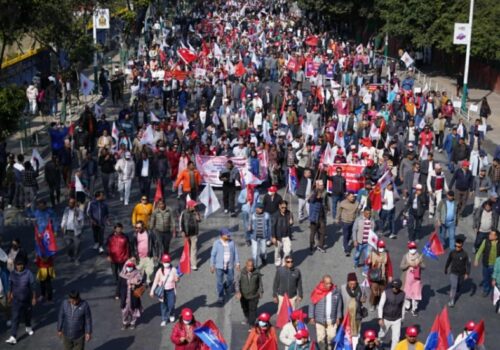 भृकुटीमण्डपमा एमाले कार्यकर्ताहरूको भीड बाक्लिँदै, सवारी आवागमन डाइभर्सन