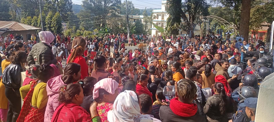 सिन्धुलीमा बुहारीलाई पेट्रोल छर्केर आगो लगाइ हत्या, सासू र नन्द पक्राउ