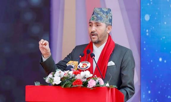 पाँच वर्ष पछुताउनुभन्दा अहिले नै सही प्रतिनिधि छानौँ : मन्त्री खरेल