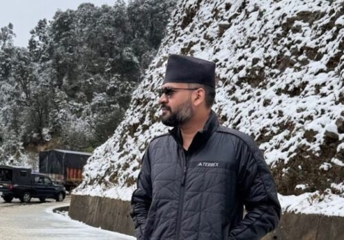 डोटेली भाषामा बालेनको सन्देशः ‘सुदूर अब दूर नाई’