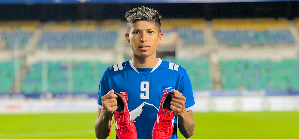 सावित्रा भण्डारीको उपचारमा कांग्रेसको ५ लाख सहयोग