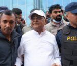 केपी शर्मा ओली लाई थुनाबाहिर राखेर अनुसन्धान गर्न माग