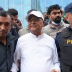 केपी शर्मा ओली लाई थुनाबाहिर राखेर अनुसन्धान गर्न माग