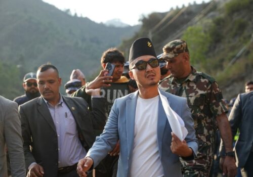 रोशीमा अवैध क्रसरमाथि कडाइ : तुरुन्त बन्द गर्न गृहमन्त्रीको आदेश