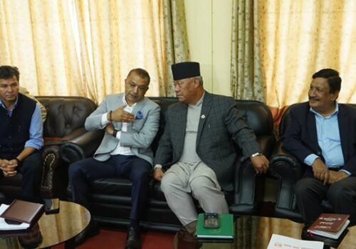 कांग्रेस संसदीय दलको बैठक सुरु, आङ्देम्बे नेता चयन हुने तयारी