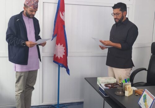 रास्वपा सचिवालयमा सागर ढकालको औपचारिक प्रवेश, लिए शपथ
