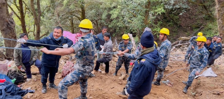 रोल्पामा भीषण जिप दुर्घटना : एउटै परिवारका ७ जना सहित २० जनाको ज्यान गयो
