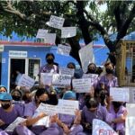 उचित पारिश्रमिकको माग गर्दै शहीद मेमोरियलका स्वास्थ्यकर्मी आन्दोलनमा