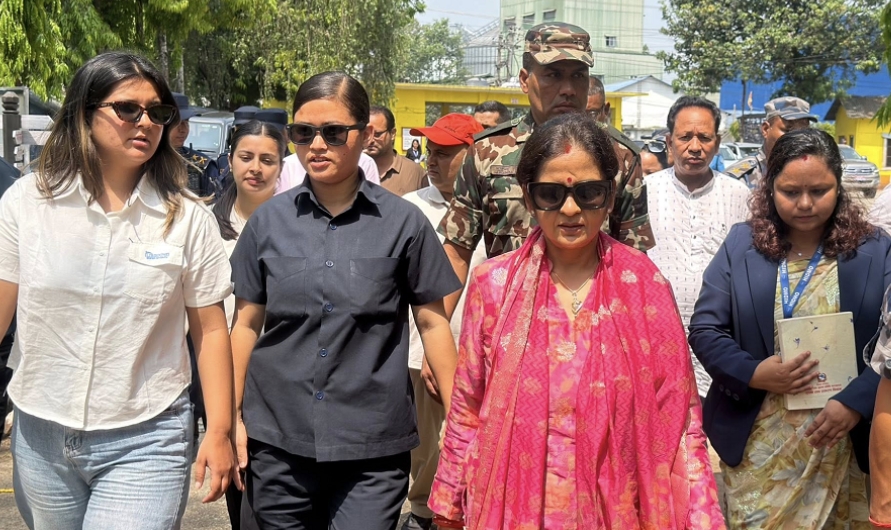 हेटौँडा कपडा उद्योग पुनः सञ्चालनको तयारी तीव्र, मन्त्री यादवद्वारा निरीक्षण