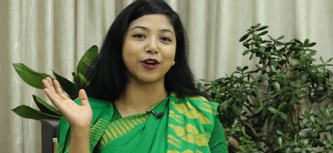 कान्स फिल्म फेस्टिभलमा सहभागी हुन सुनिता डंगोल फ्रान्स प्रस्थान गर्दै