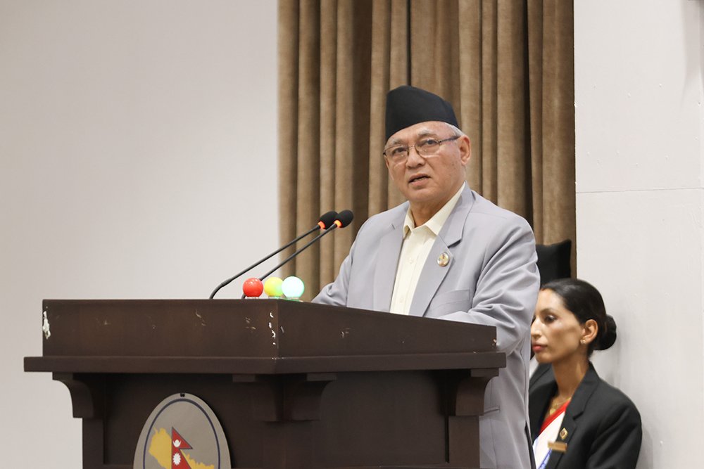 संसद्मा बोलेका बादलका विवादित शब्द अभिलेखबाट हटाइए