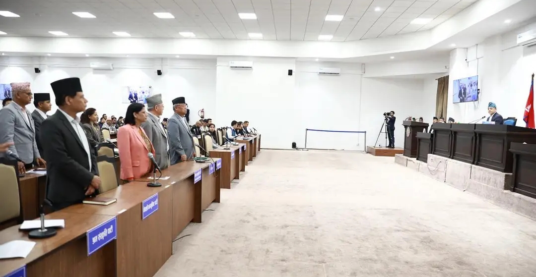 वेल घेराउको प्रभाव: सभामुख र सांसदबीचको दूरी फराकिलो बनाइयो