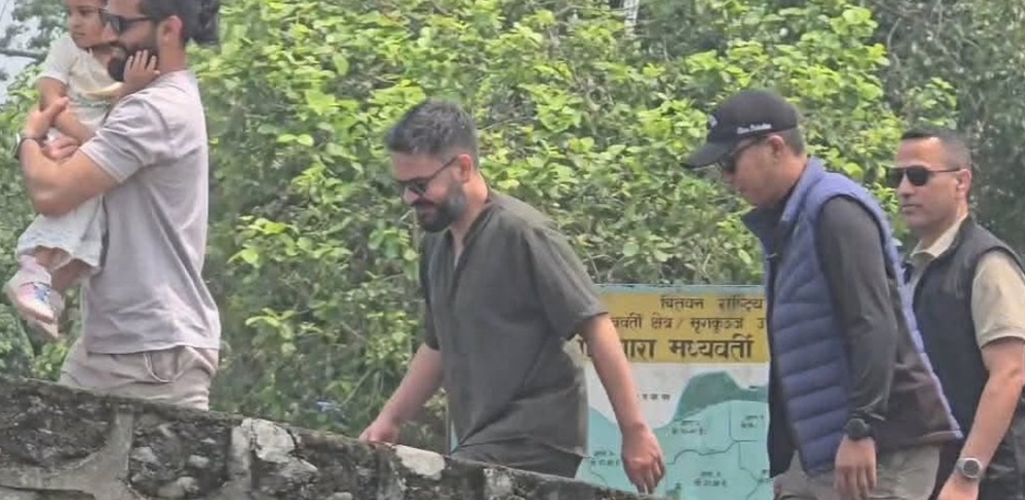 चितवनको सौराहा पुगे प्रधानमन्त्री बालेन शाह