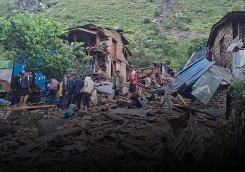 मुगुमा पहिरोले घर पुरिँदा ३ वर्षीय बालकको ज्यान गयो, दम्पती घाइते