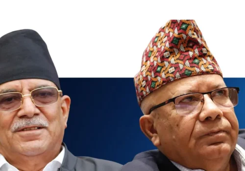 एमाले–नेकपा सहमतिले बढायो असन्तुष्टि, माधव नेपालसँग छलफल गर्न प्रचण्ड स्वयं निवास पुगे